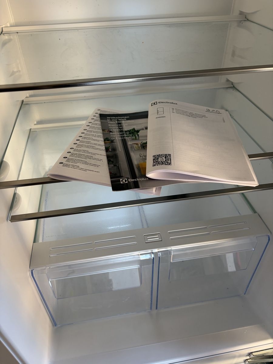 Electrolux Frigoriferi: Kühlschrank Electrolux 178 – Nuovo (secondo la descrizione) da Andwil TG venduto da sirknollte 8