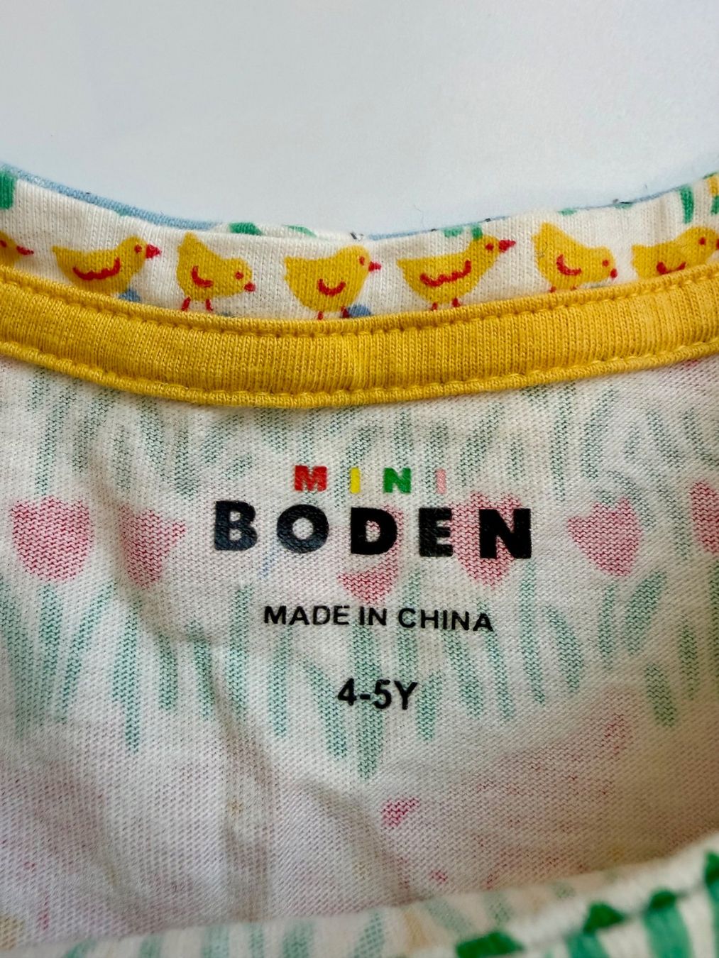 Kleiderpakete & -sets: Kleiderpacket Mini Boden Kleid Mädchen 4 J – Gebraucht aus Zumikon von natalia6211 1