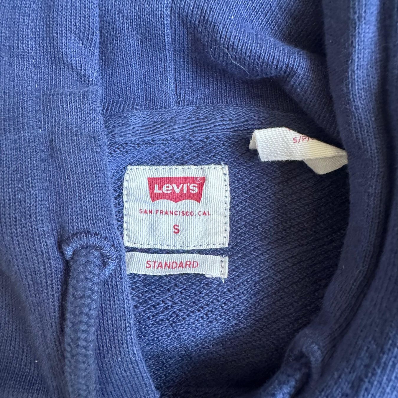 Levi's Pulls & Sweat-shirts: Levi's Kapuzenpullover blau Grösse S – D'occasion à Bern par Tommy.Z 1