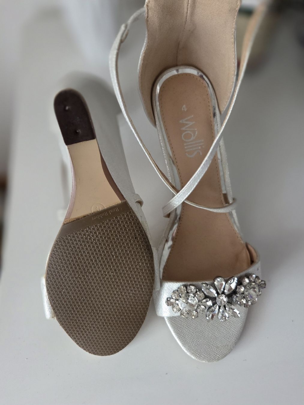 Damenschuhe: Walis Sandalen – Neu und originalverpackt aus Gossau SG von sar_7vt5 2