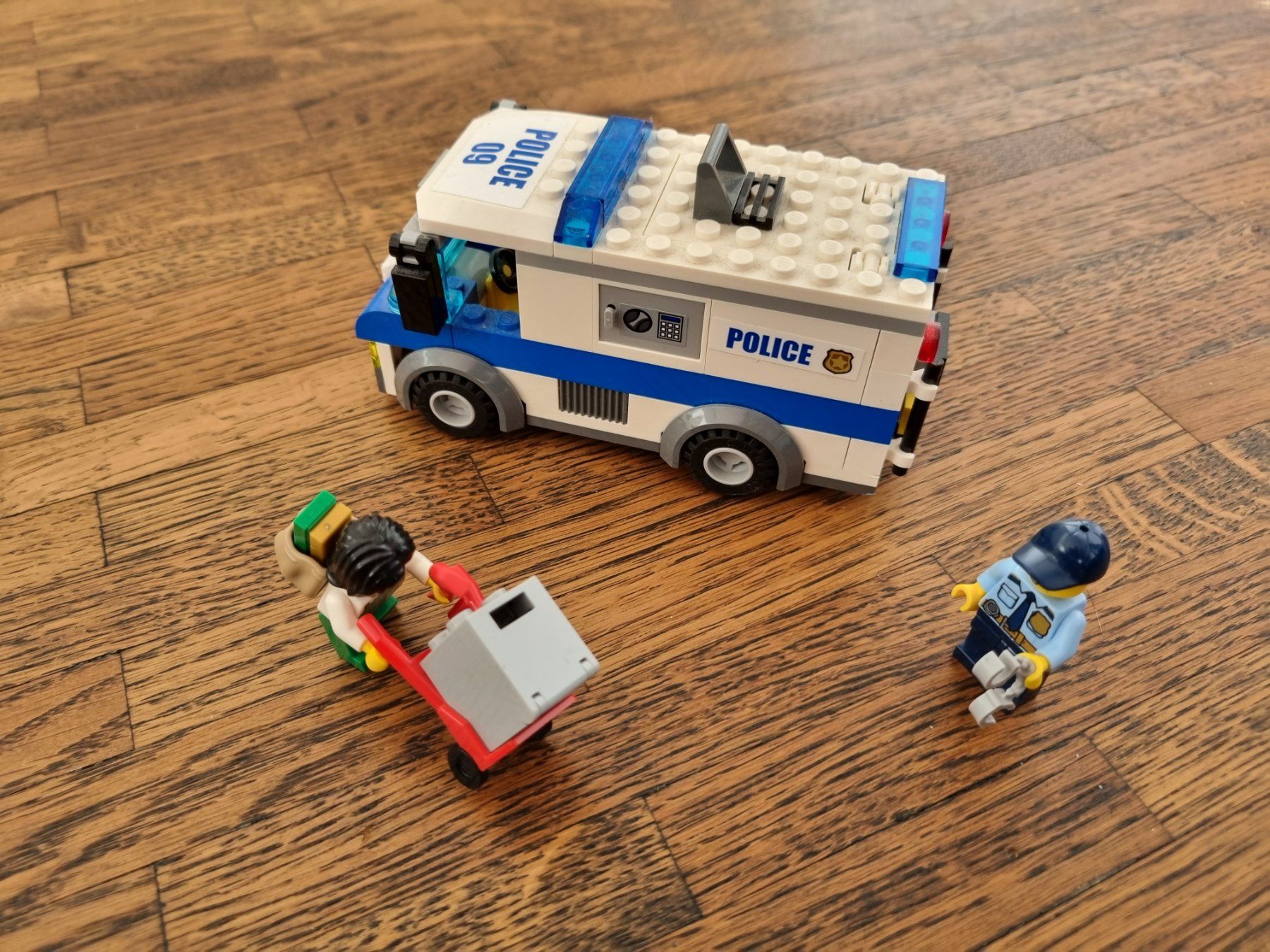 Lego Baukästen: LEGO - City - Geldtransporter - 60142 – Gebraucht aus Wattwil von adlerhorst73 3