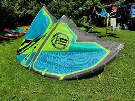 Naish Pivot 2016 Kite