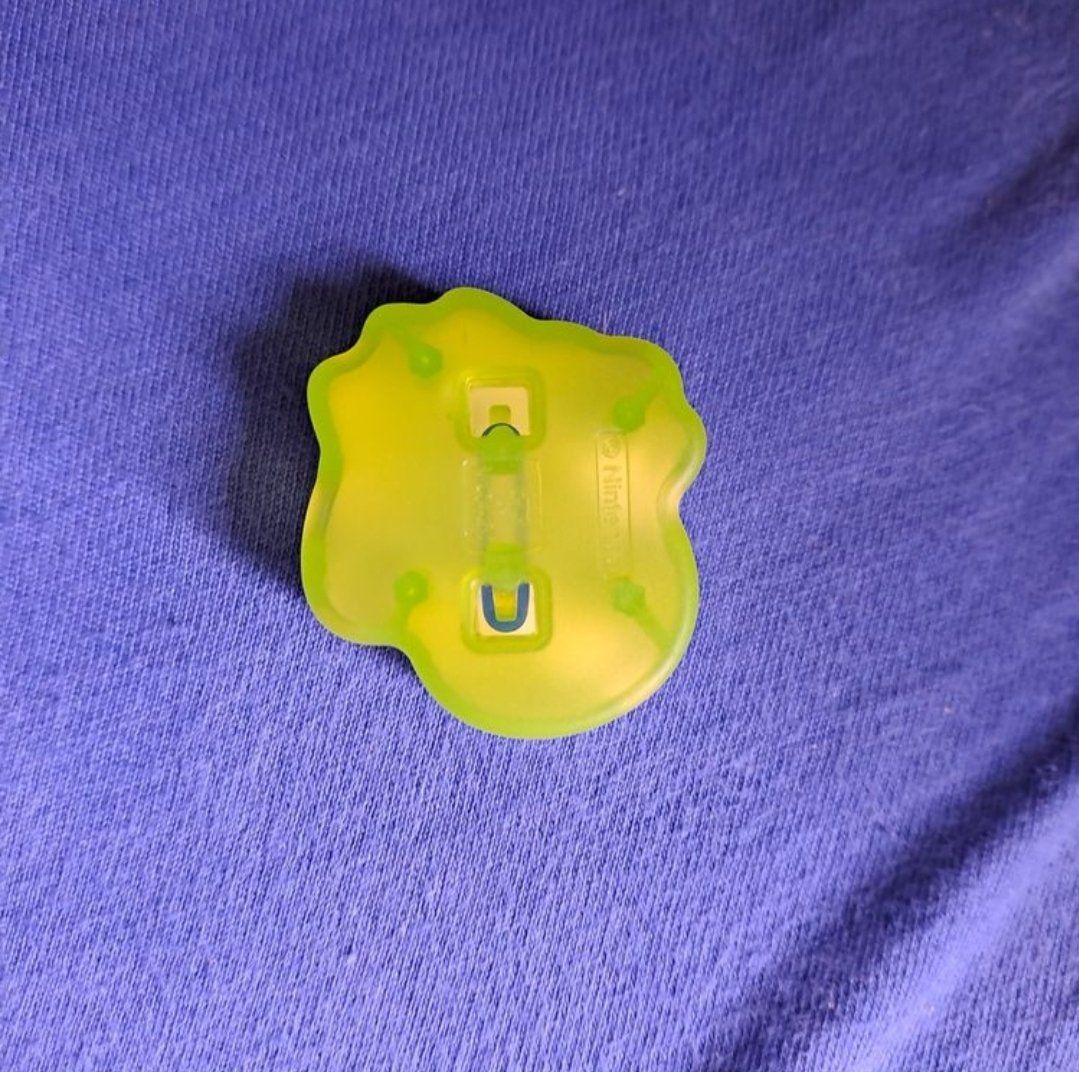 Nintendo Statuette: Kinder Joy Super Mario Yoshi Stift-Deko – Nuovo (secondo la descrizione) da Koppigen venduto da gig_fbs5 1