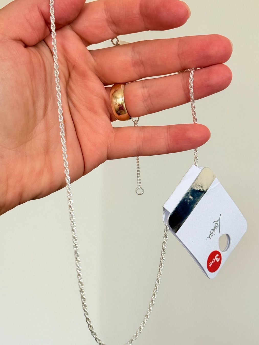 Catenine: Chaîne Lovisa avec étiquette neuve – Nuovo e nell'imballaggio originale da Genève venduto da AGBERG