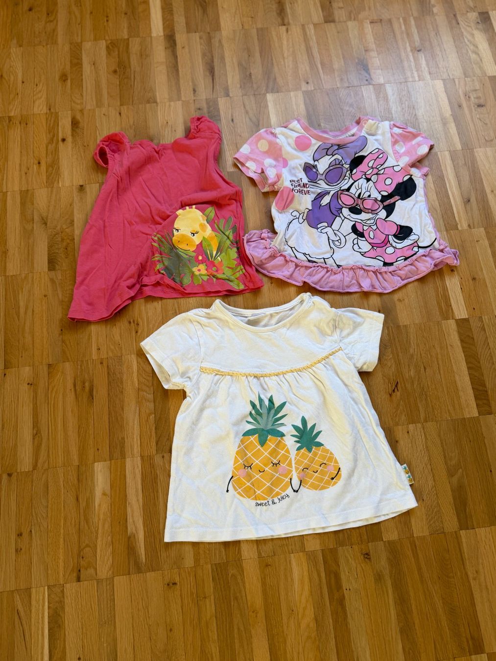 Lotti & Set di vestiti: Mädchen Kleiderpakte (Sommer) Grösse 92 – Usato da Kloten venduto da phug 1