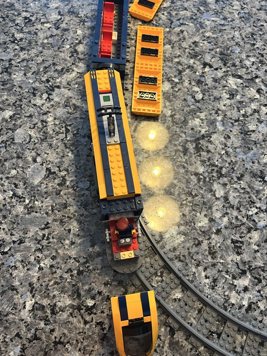 Lego Kit di costruzioni: Lego City Train set 60197 état impeccable  – Usato da Crissier venduto da Texavery01 7