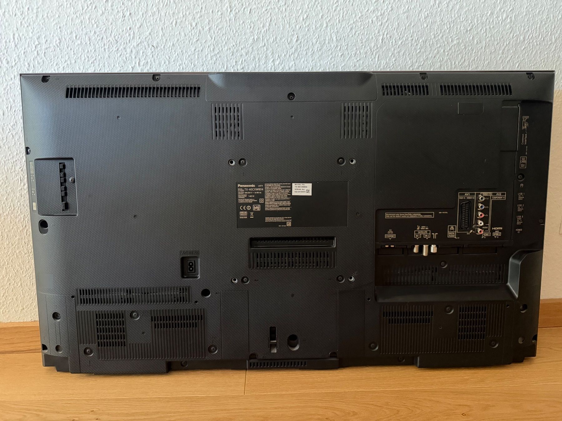 Panasonic Appareils TV: Panasonic LCD-TV 40'' – D'occasion à Therwil par fabien.g 1