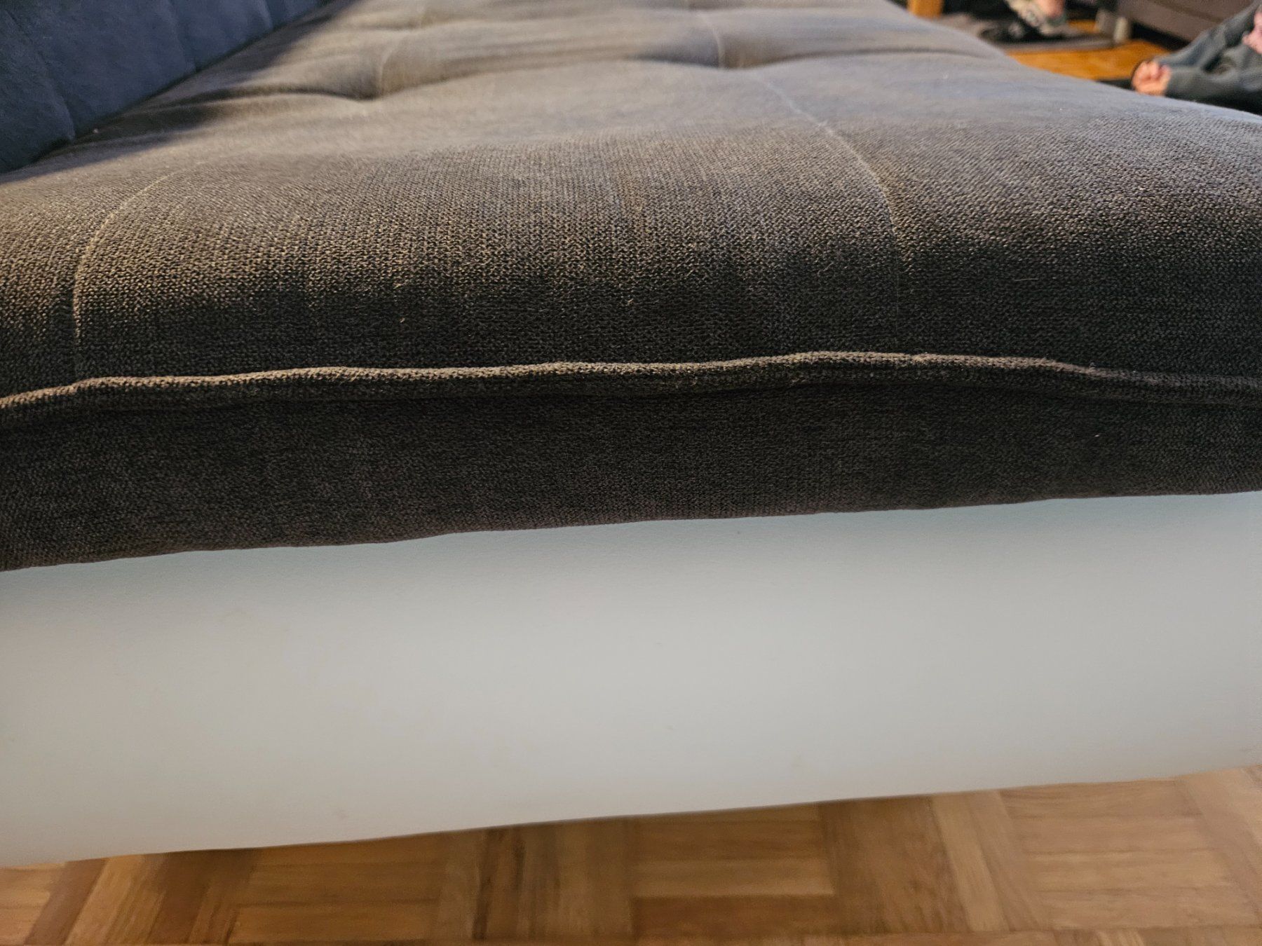 Conforama Divani: Schlafsofa Bettsofa grau weiss – Usato da Kreuzlingen venduto da River.v 9
