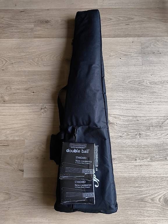 Steinberger Musikinstrumente: Steinberger Spirit XT-2 Standard con custodia e corde – Gebraucht aus Vernate von Patrick47 1