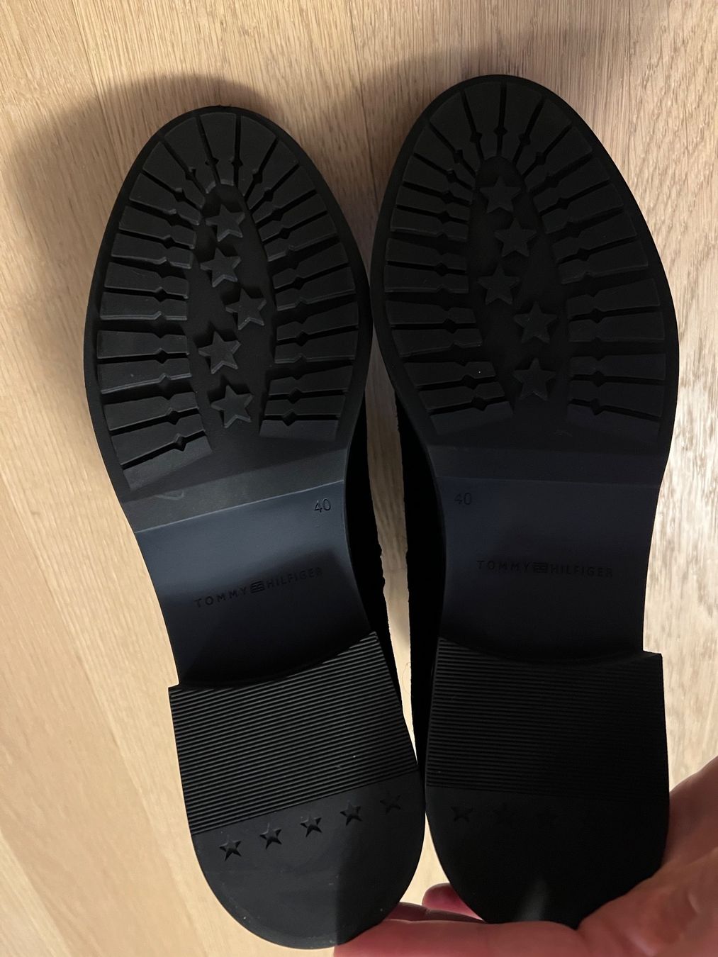 Tommy Hilfiger Scarpe da donna: Stiefeletten, Tommy Hilfiger, Grösse 40, Neu – Nuovo e nell'imballaggio originale da St. Gallen venduto da mirnes84 3