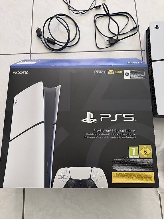 Consoles: PS5 Digital Edition – D'occasion à Urtenen-Schönbühl par ninociotti 3