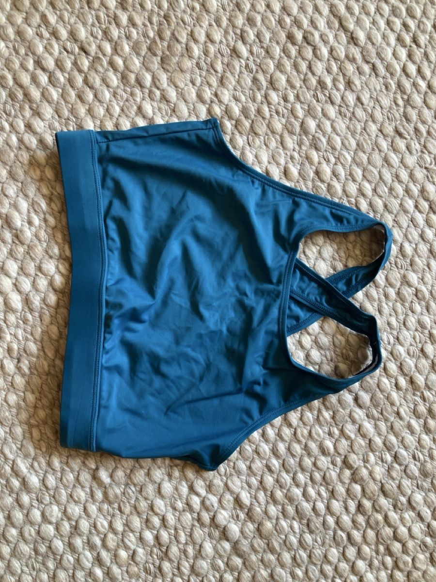 Badekleider & Bikinis: Neues Bikini-Top beach mountain M – Neu (gemäss Beschreibung) aus Schwändi GL von Moku
