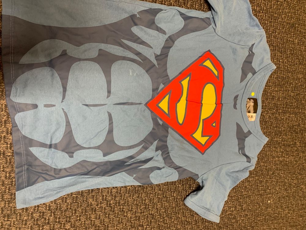 H&M superman T Shirt gr 134/140 1