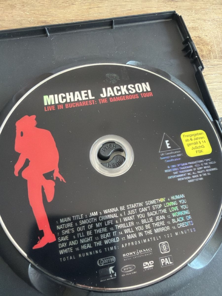 Alle DVDs: Michael Jackson Dangerous Tour DVD Used – Gebraucht aus Lugano von bad_2t9b 2