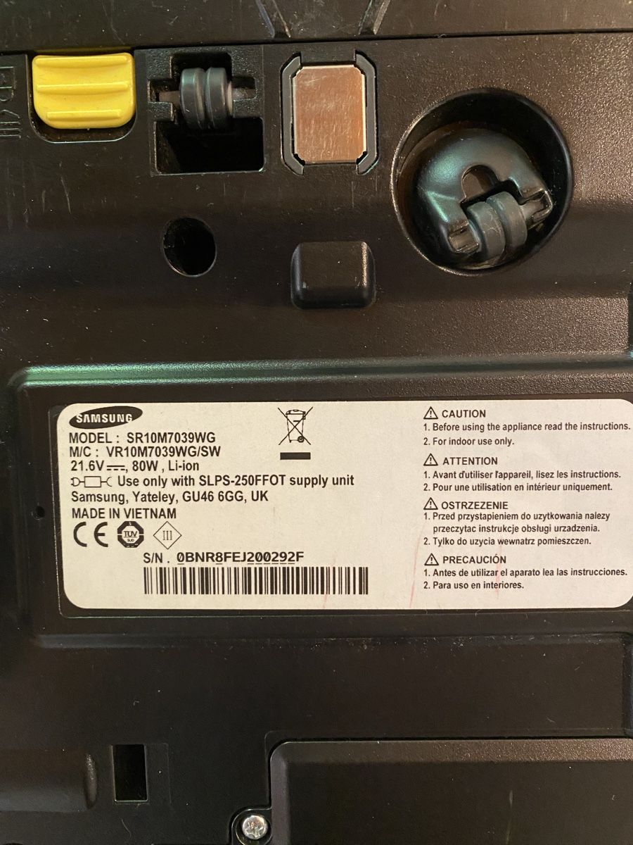 Samsung Aspirapolveri & Accessori: Samsung Cyclone Force Robot – Nuovo (secondo la descrizione) da Onex venduto da kan_s2lt 3