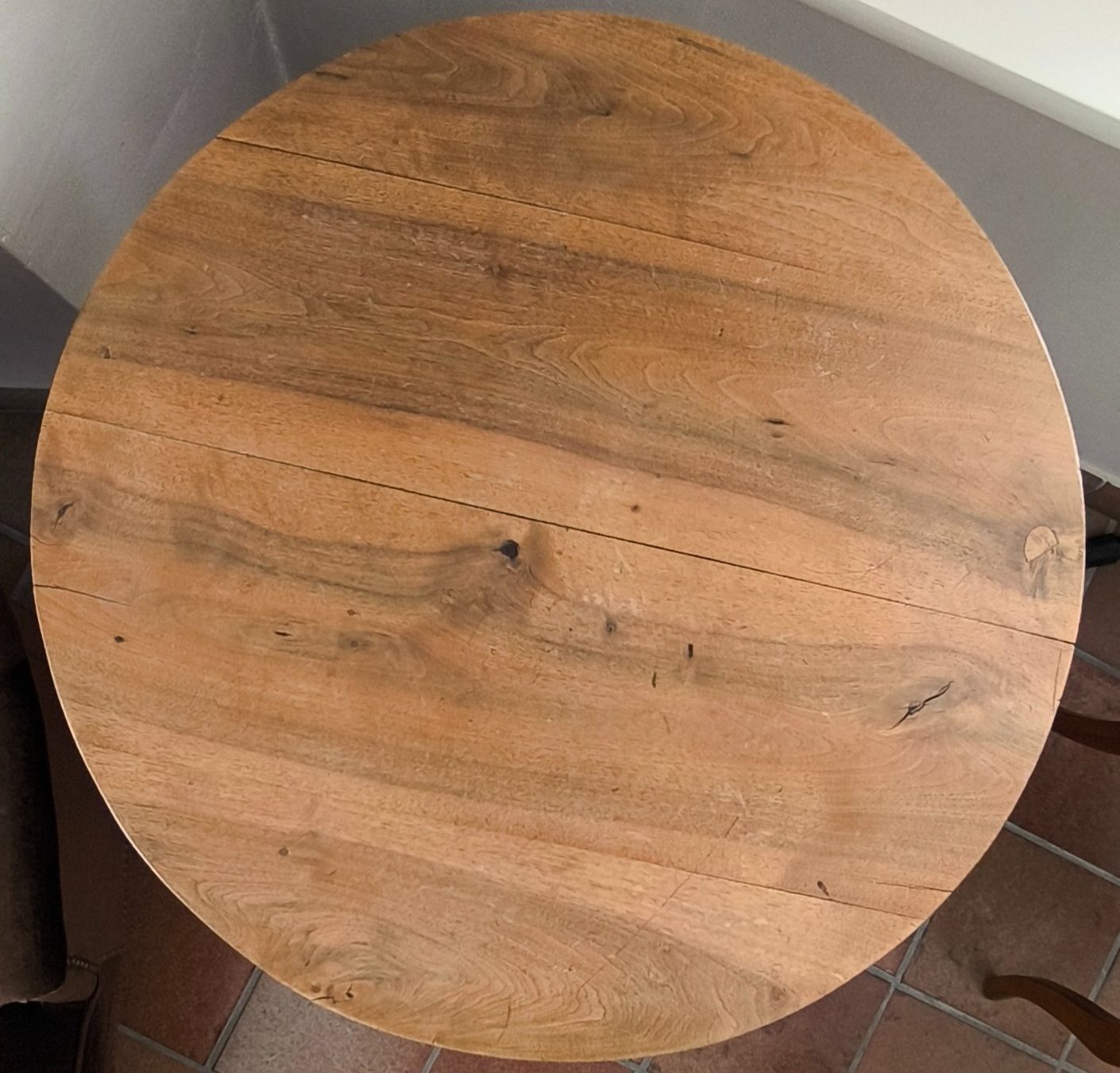 Tables: Petite table ronde Louis-Philippe – D'occasion à Porrentruy par NGiorda 1