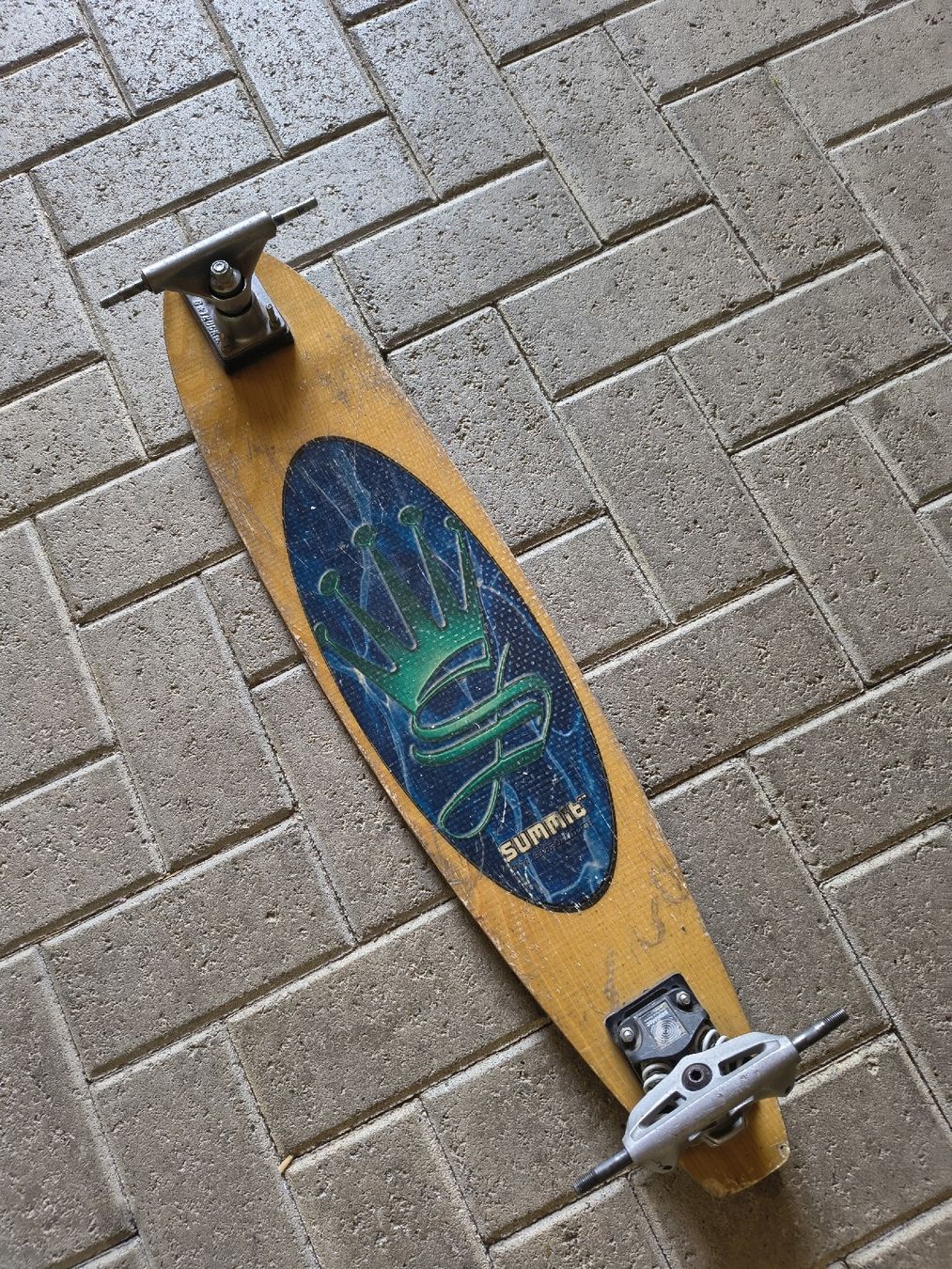Skateboards: Slalombrett mit top Achsen – Usato da Sachseln venduto da and_vp77