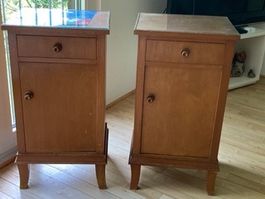 Art Deco Nachttischli Paar aus Buche (ca. 1920) – Original