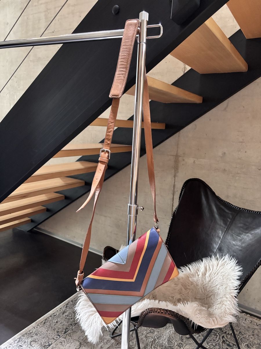 Taschen für Damen: Crossbody bag – Gebraucht aus La Chaux-de-Fonds von joa_jk5g