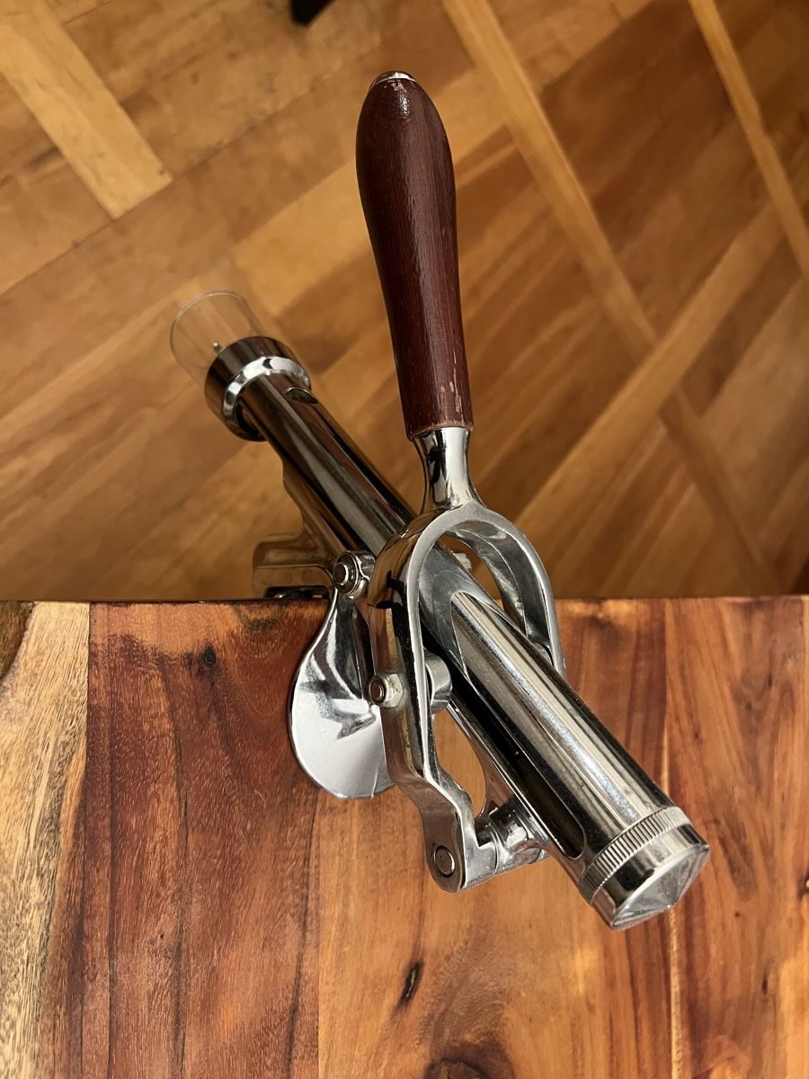 Apribottiglie & Tappi per chiusura: Tire-bouchon de table – Usato da Pampigny venduto da Marc0410 2