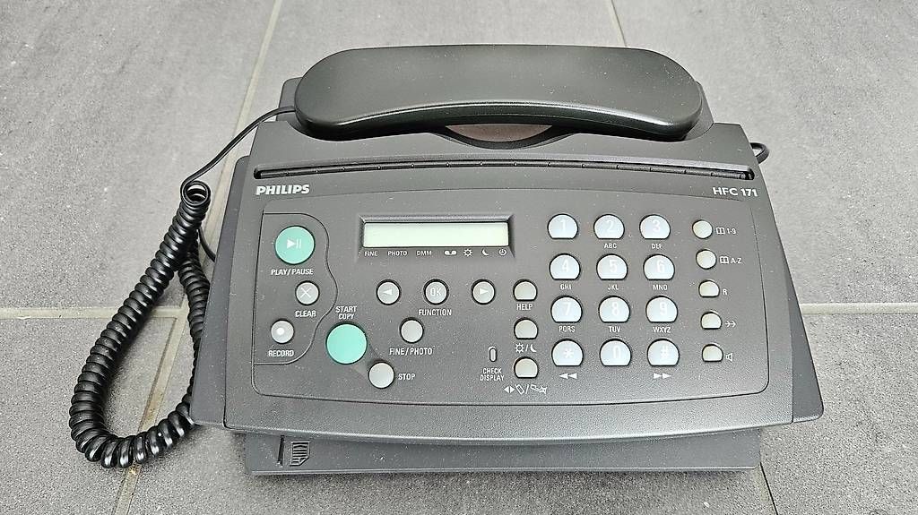 Philips Apparecchi Fax: Philips Multifunktions Telefon & Fax incl. Anrufbeantworter – Usato da Niederbipp venduto da Broker_Online 2