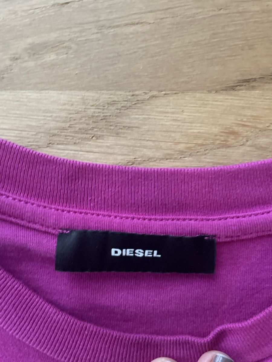 Diesel T-shirt: T-Shirt Diesel Gr.M – Usato da Luzern venduto da sumsili 2