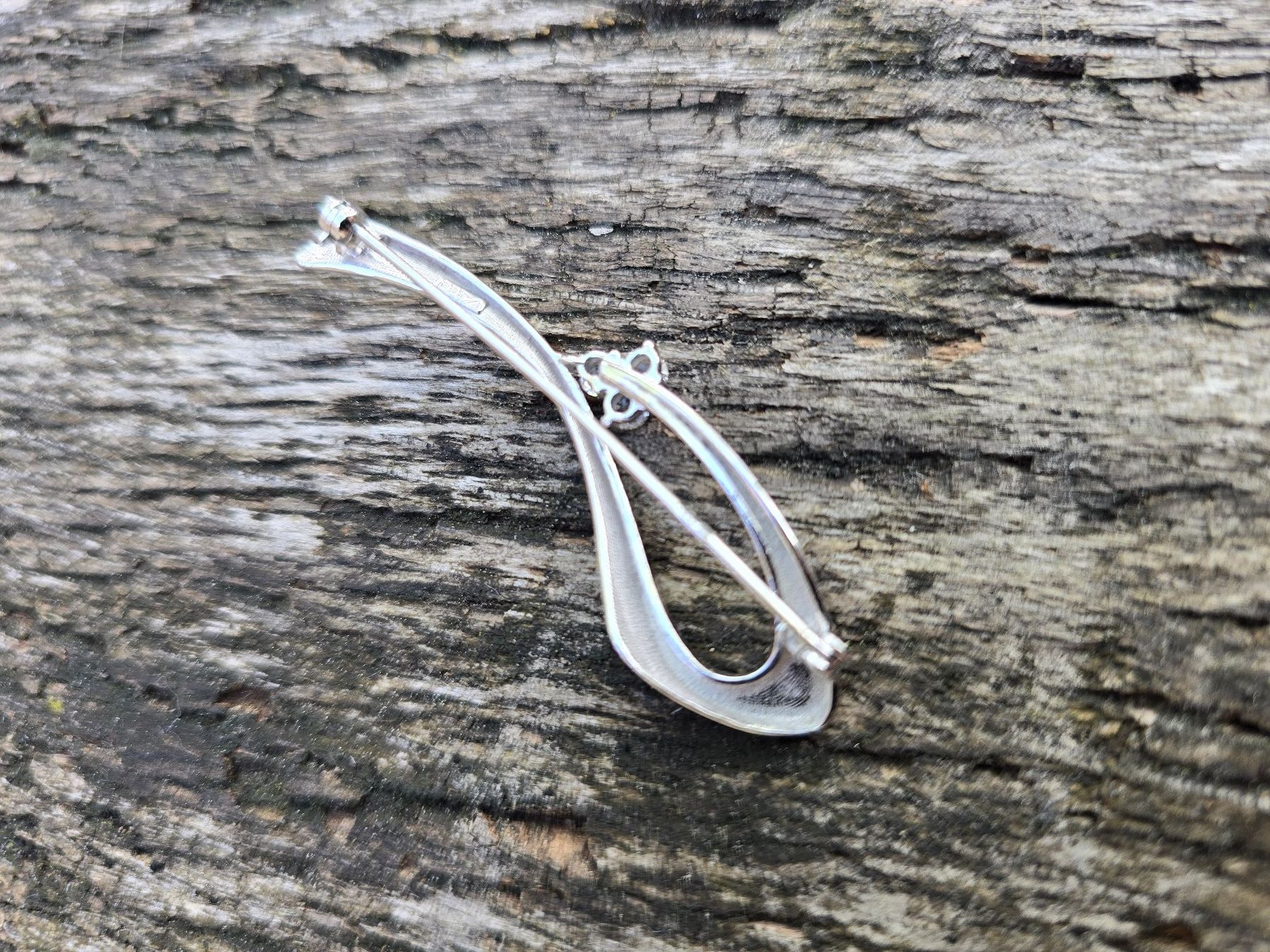 Broschen & Nadeln: Accessoires: Brosche silber mit Stein – Gebraucht aus Romanshorn von Rachacha 2