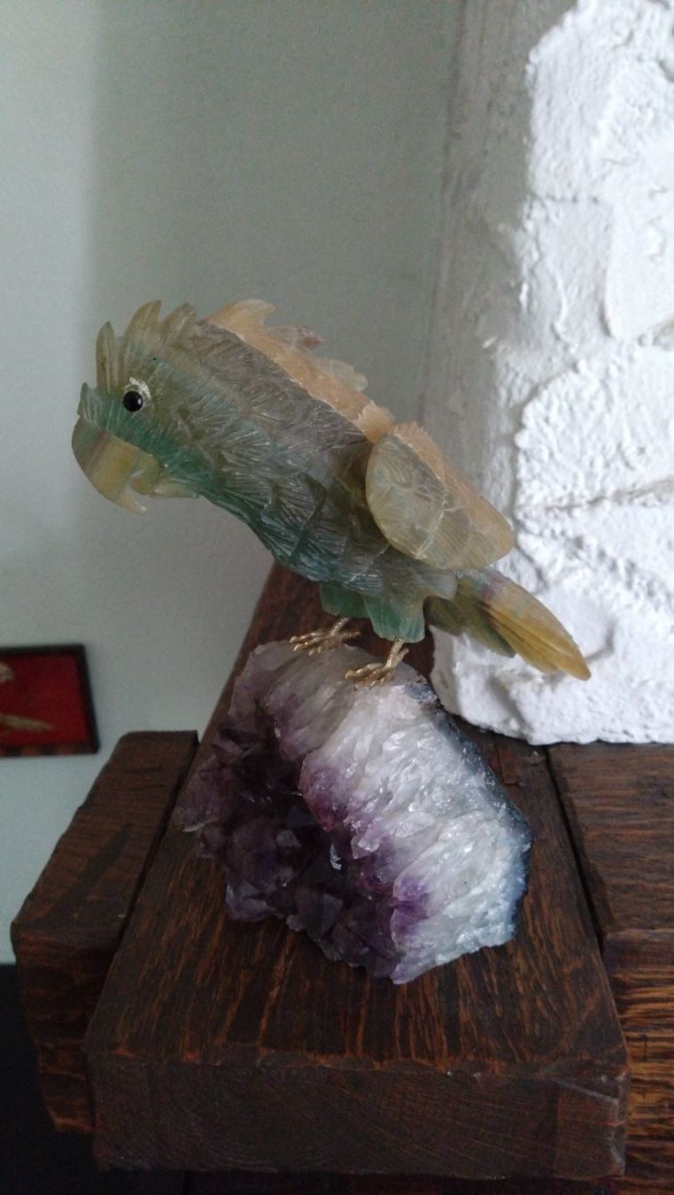 Figuren: Papagei aus Fluorith auf Amethyst – Gebraucht aus Lustdorf von Wymi71 3