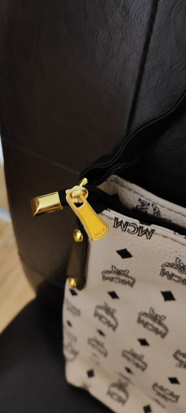 Borse da donna: Damen Tasche neu – Nuovo e nell'imballaggio originale da Chur venduto da djovanna 2
