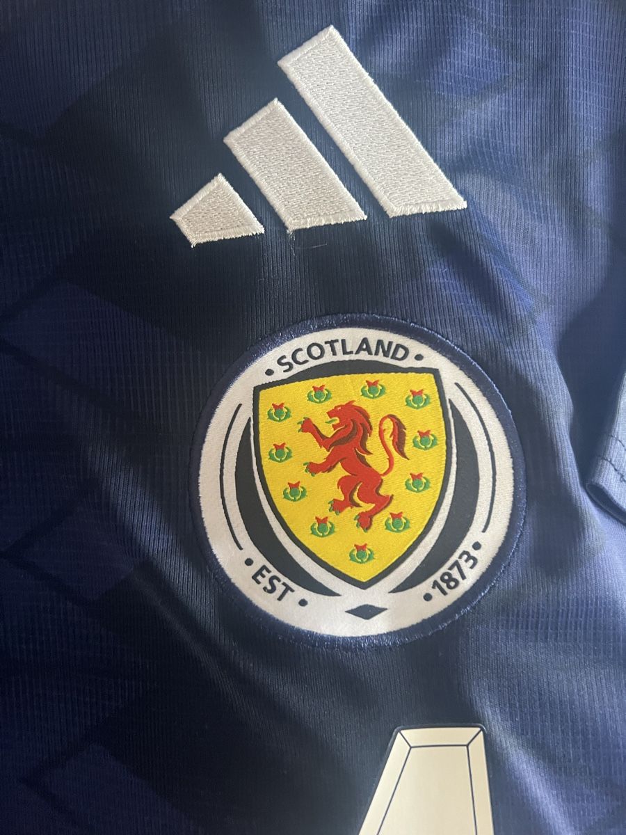 Adidas Canottiere & Pantaloni: Scotland jersey McTominay – Nuovo (secondo la descrizione) da Villars-Ste-Croix venduto da Maaaat 1