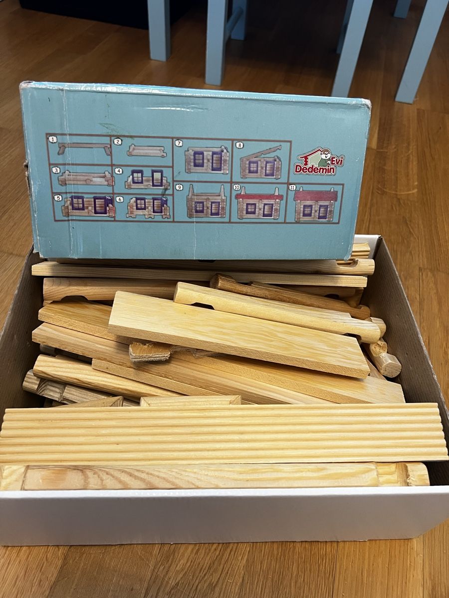 Giocattoli: Holzbaukasten Stecksystem gebraucht – Usato da Bachenbülach venduto da Sheri26