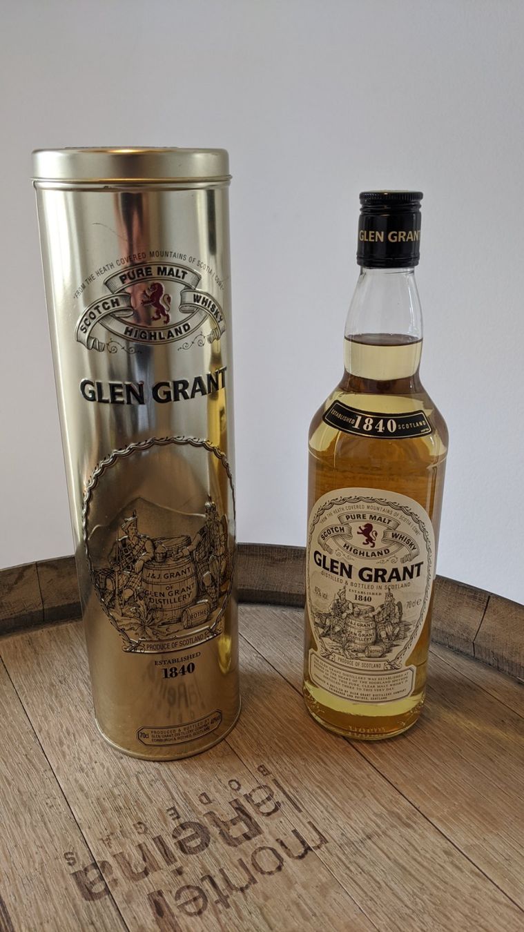 Glen Grant Spirituosen: Glen Grant Pure Malt – Gebraucht aus Einsiedeln von H_Blaster