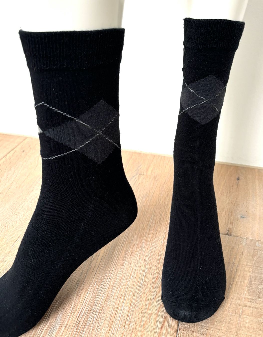 Socken: Golfino Damensocken schwarz/grau - EU 37 – Gebraucht aus Bottmingen von marktplatz-schuhe