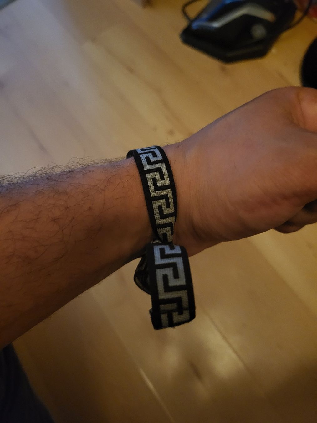Versace Bracciali & Braccialetti: bracelet en tissu versace – Nuovo (secondo la descrizione) da Troistorrents venduto da ami_mzq5 4