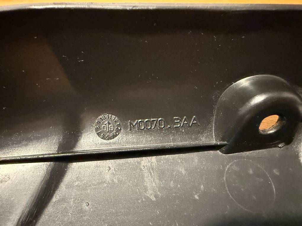 Alle Motorradersatzteile: Buell XB12 Ölkühlerabdeckung (OEM) – Gebraucht aus Trimbach von Fily-90 2