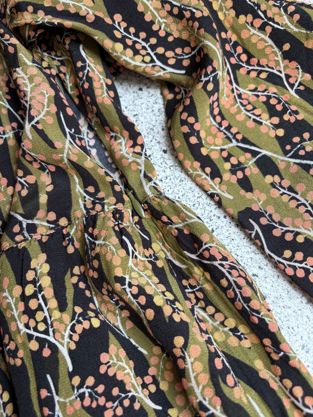 Nile Vestiti: Nile Kleid Gr.S – Nuovo e nell'imballaggio originale da Unterägeri venduto da Jutka_04 5
