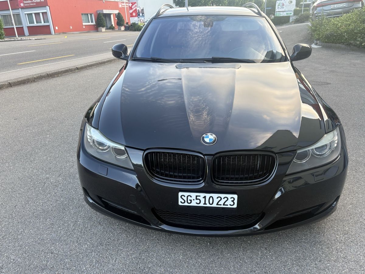BMW Automobili: Bmw 325i touring  – Usato da Wil SG venduto da Xali_90
