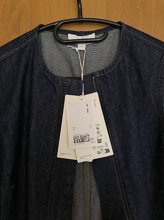 Cos Gilets & Westen: COS Denim Top, Weste, Jeansweste, Gr. 38 – Neu und originalverpackt aus Münsingen von cel_2r28 4