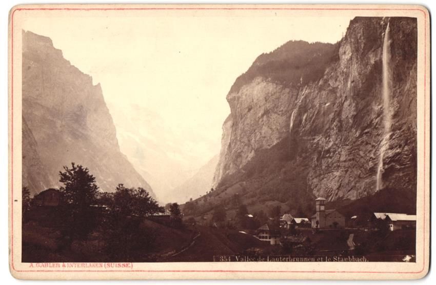 Fotografie & Manifesti: Fotografie Lauterbrunnen, Ortpartie mit  – Usato da Berlin venduto da bartko-reher