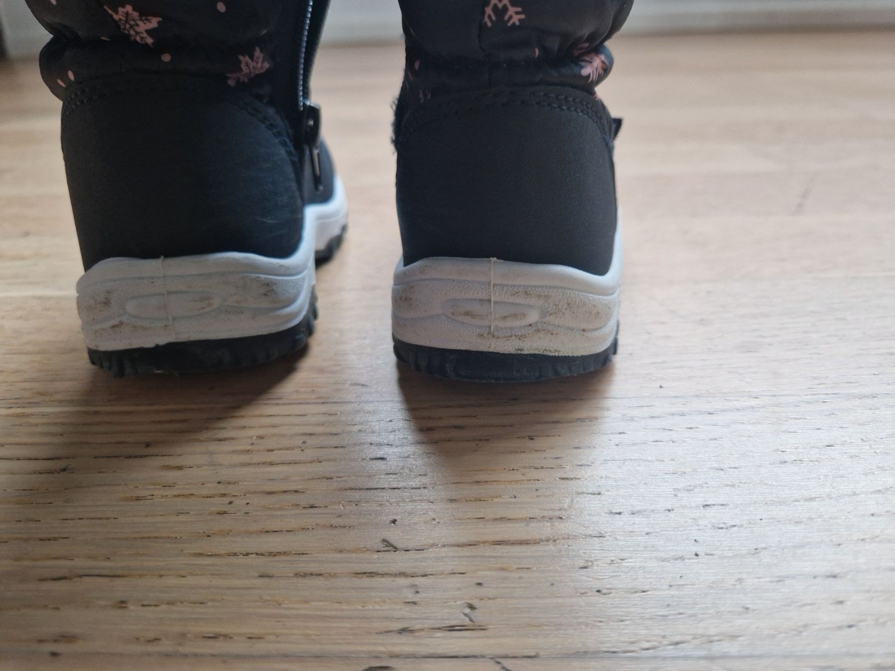 Schuhe für Mädchen: Winter Schuhe grösse 24 – Gebraucht aus Heimberg von Eleanor20 7
