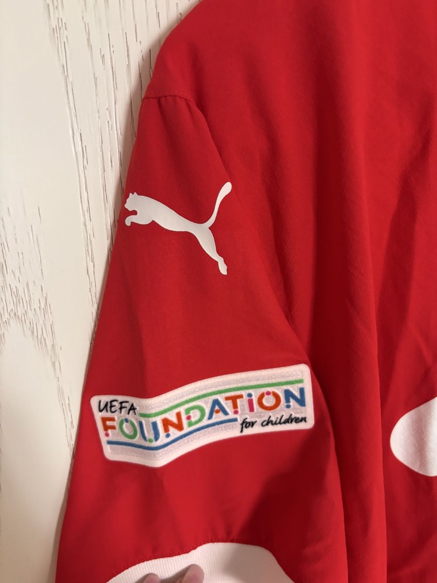 Schweizer Nati Canottiere & Pantaloni: Fussball Tricot, Schweizer Nationalmannschaft – Usato da Dielsdorf venduto da Nlj2 3