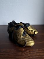 Crampons Nike Tiempo Totti SG Or Taille 40.5 FR Neuf