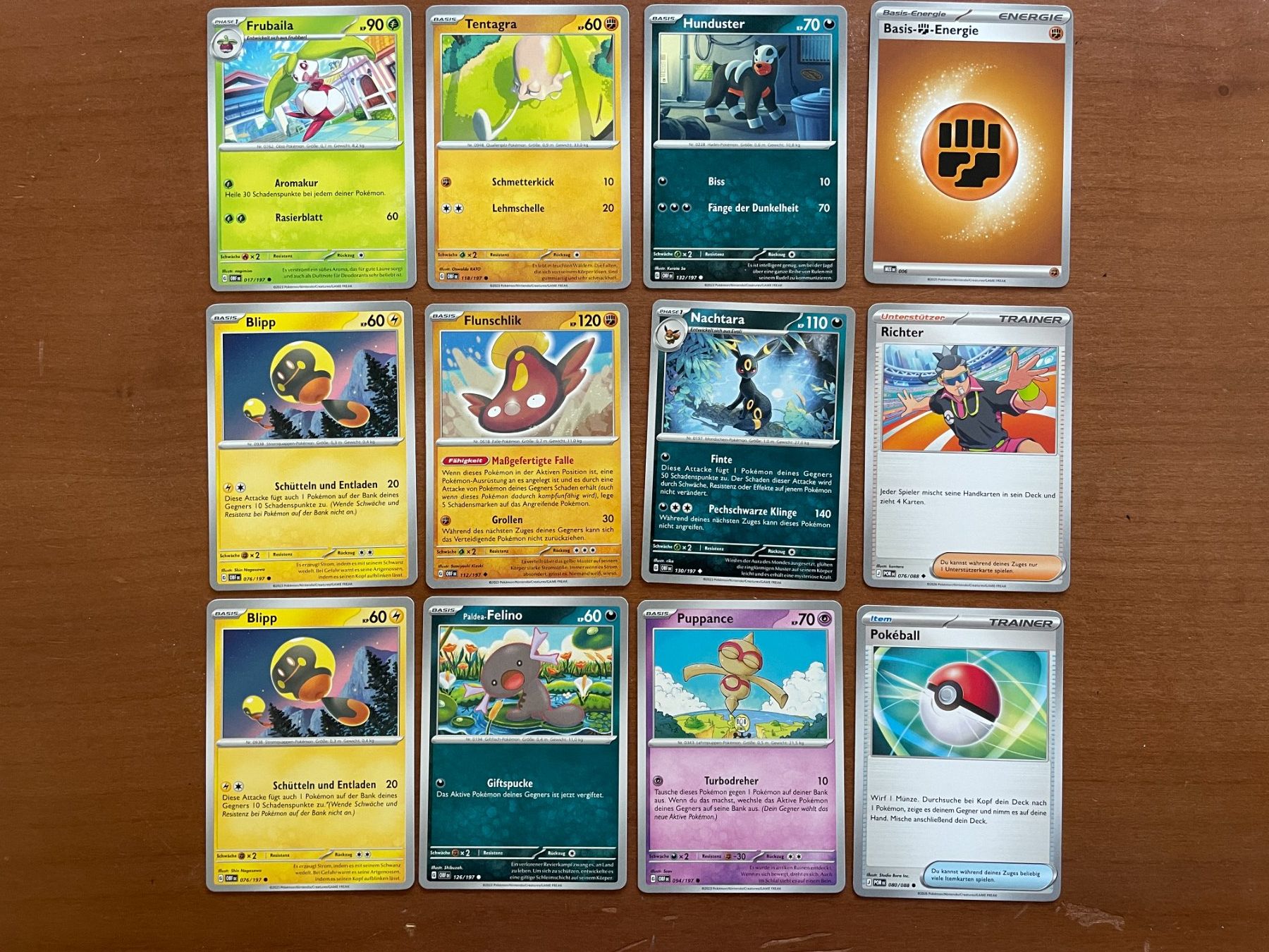 Pokémon Carte collezionabili: Pokemon 12er Karten Set (Versand gratis) – Nuovo (secondo la descrizione) da Chur venduto da Angerson