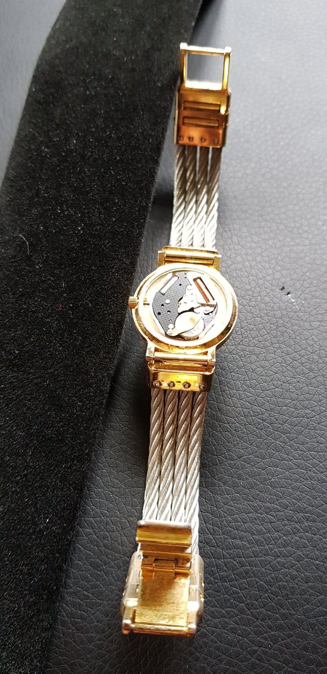 Orologi: Damenuhr quarz – Usato da Wald ZH venduto da Silena02 2
