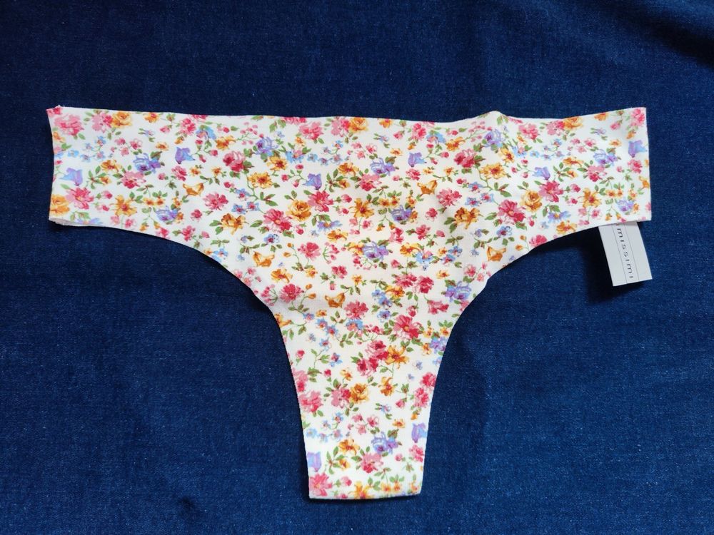 New Intimissimi florals thong slip,L (Neuf (Voir description)) à
