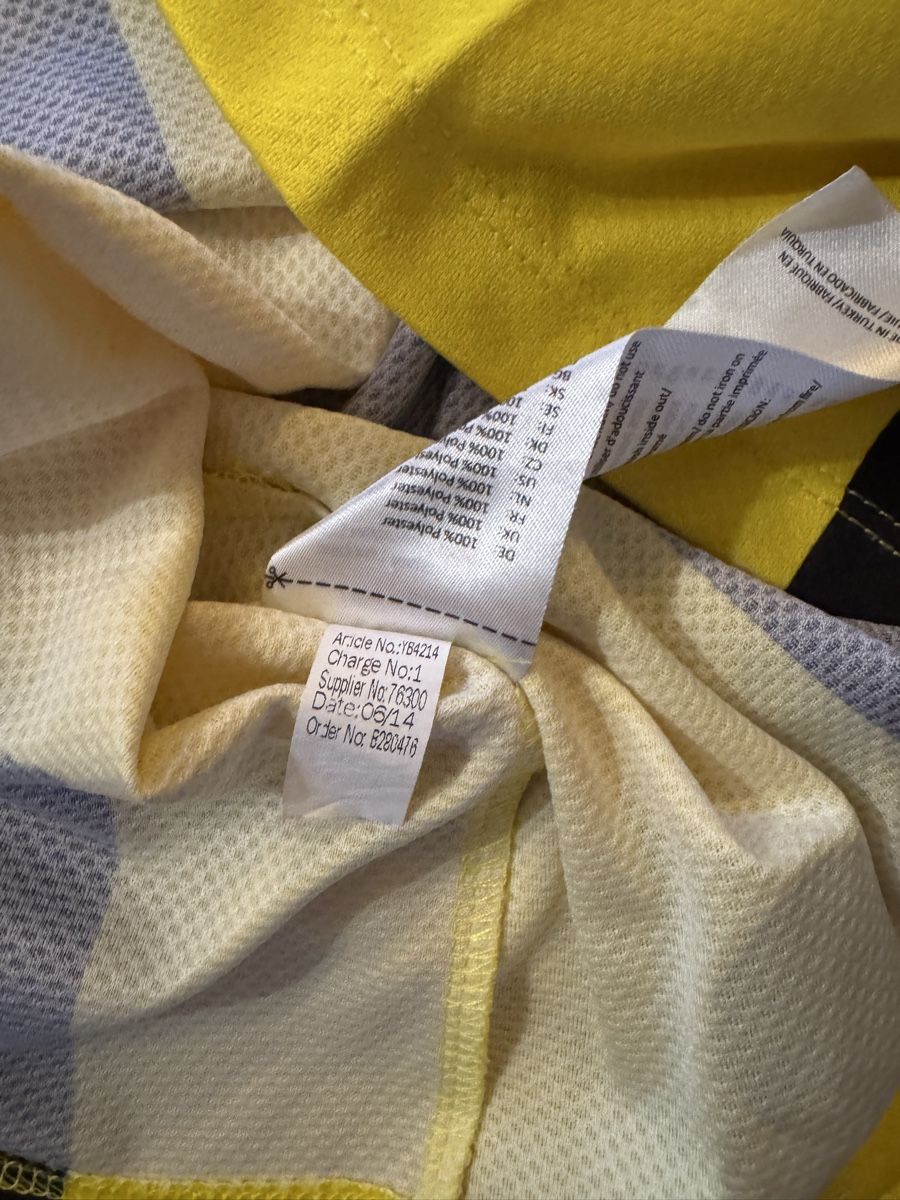 Jako Canottiere & Pantaloni: Originales YB Trikot 14/15, Grösse S – Usato da Stettlen venduto da DieTaube2.0 6