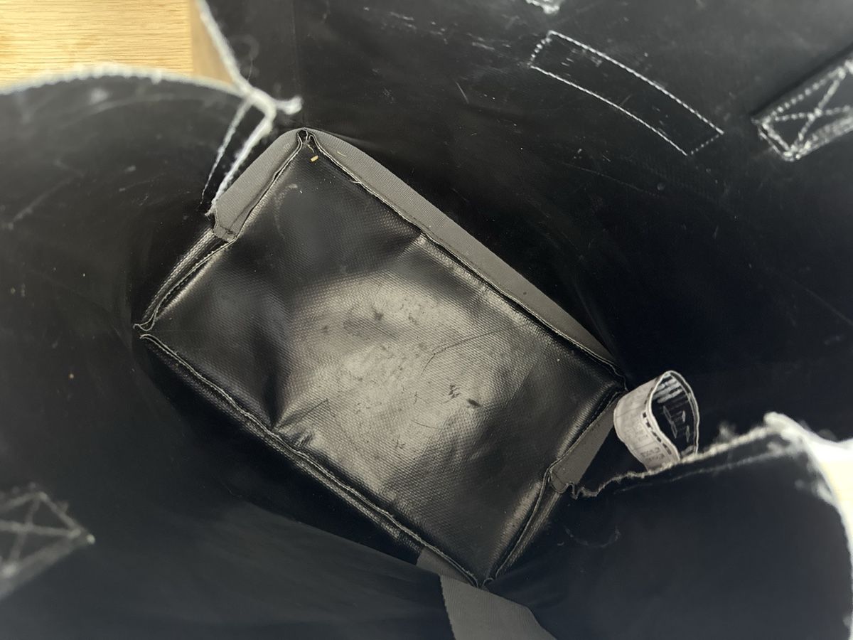 Freitag Borse: Sac Freitag noir blanc – Usato da Brügg BE venduto da haj_9zhk 3