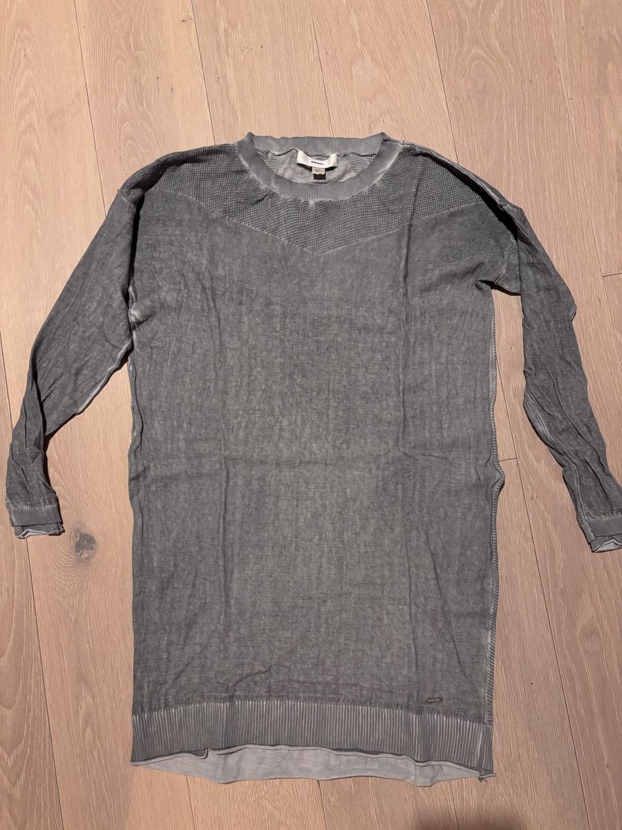 Diesel Maglioni & Felpe: Diesel Strickpullover, lang, Grösse M, Grau – Usato da Andelfingen venduto da Niki214