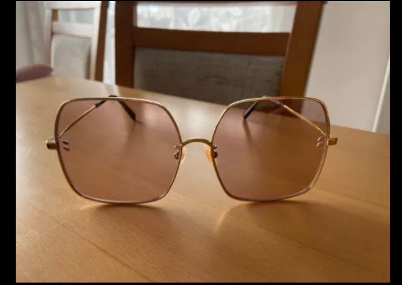 Occhiali & Lenti: Des lunettes de soleil Stella McCartney – Nuovo e nell'imballaggio originale da Monts-de-Corsier venduto da mon_rp2m 1