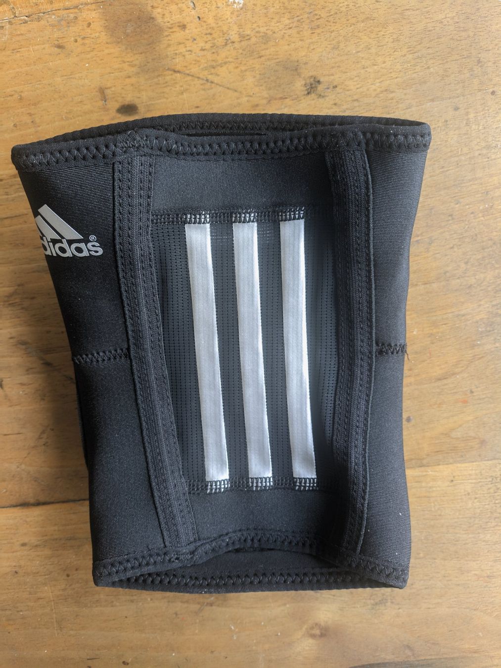 Schutz & Schoner: Adidas ak100 wrestling knee pad – Neu und originalverpackt aus Oberglatt ZH von ale_7tkz 2